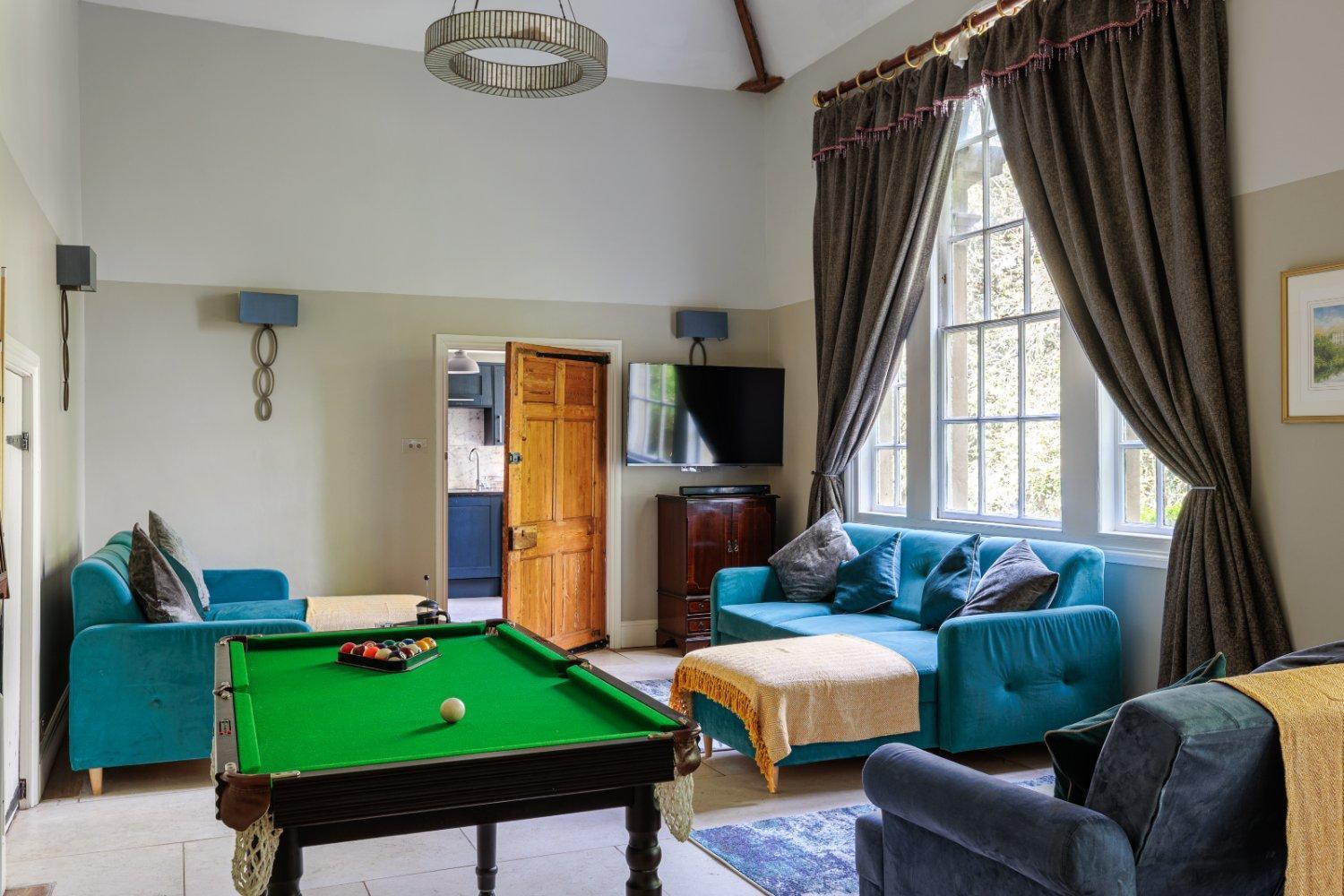 The Old School Rooms Beautiful Georgian Apartment, Sleeps 12 With Wifi And Parking, Near Bath Box  Esterno foto