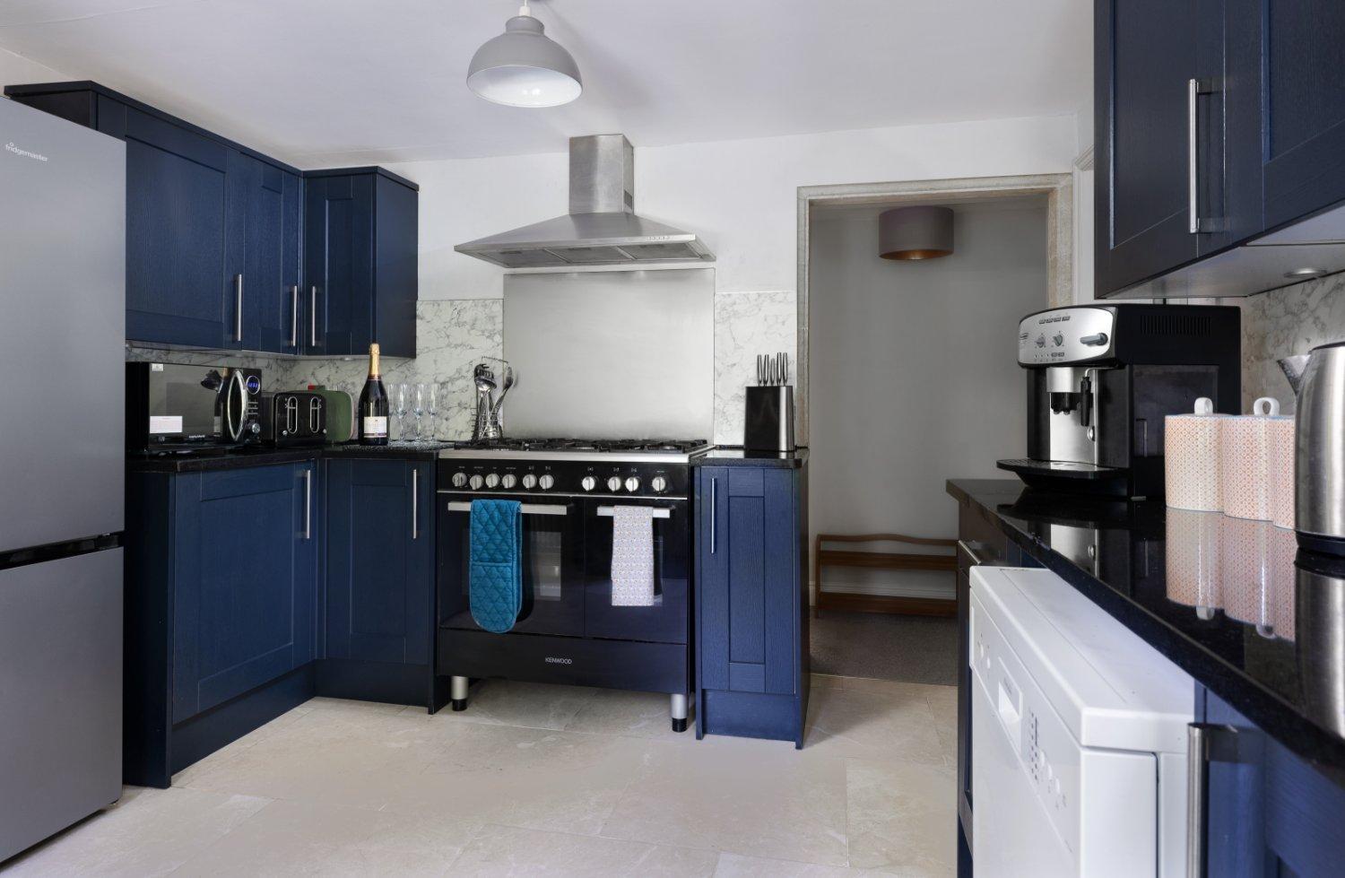 The Old School Rooms Beautiful Georgian Apartment, Sleeps 12 With Wifi And Parking, Near Bath Box  Esterno foto